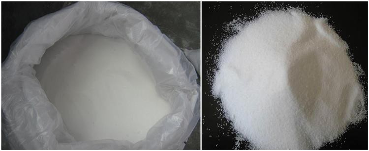 氯化铵粉末为无色结晶或白色结晶粉末，无臭，溶于水，补充氮。