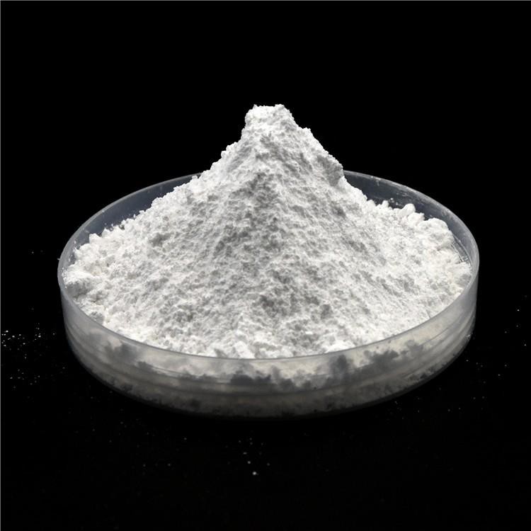 硫酸镁一水合物含有两种主要的营养素，硫和镁，这不仅可以增加作物产量，而且还可以提高作物水果味道。同时，产品的应用还可以促进硅和磷的吸收。